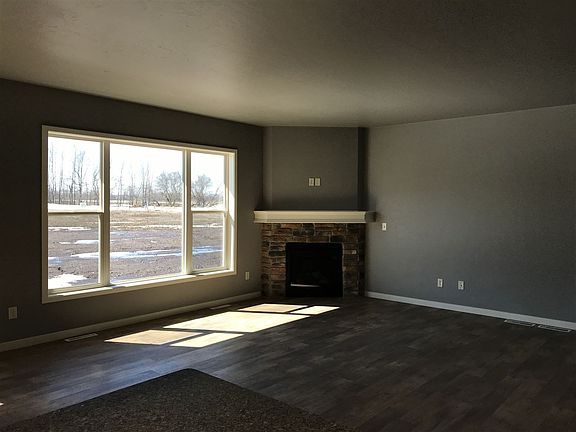 5th image of 2158 River Birch Ln