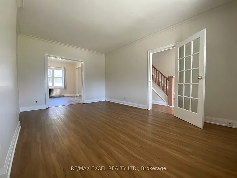 443 Vaughan Rd — Photo 10