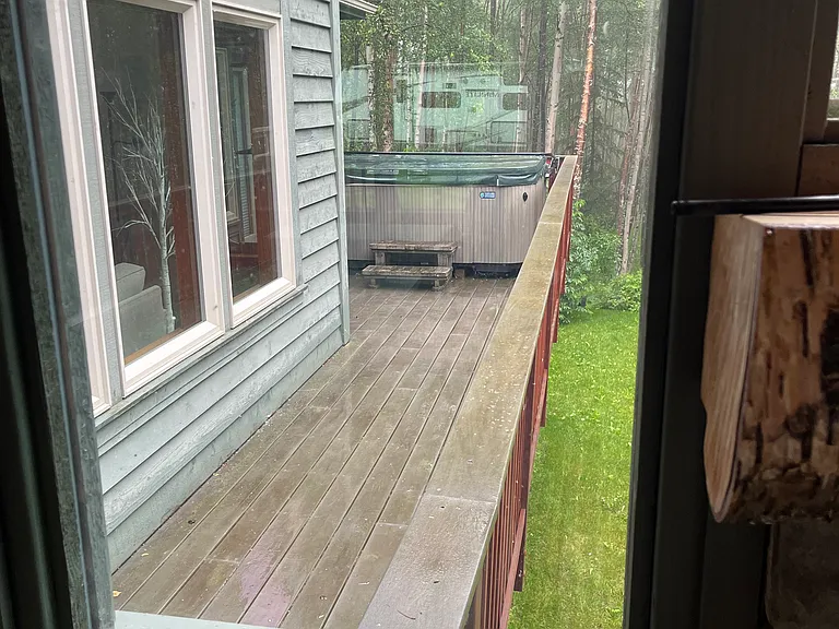 19381 Bernard Dr — Photo 3