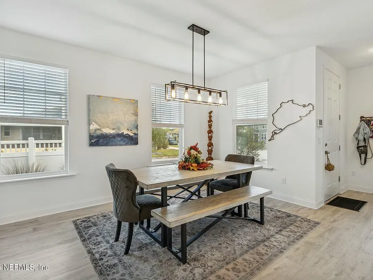 213 Daydream Ave — Photo 10