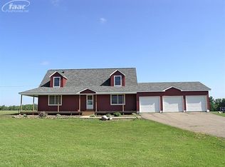 11159 E Bennington Rd, Durand, MI 48429