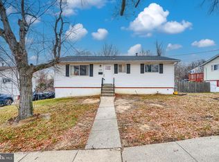 6908 Drylog St, Capitol Heights, MD 20743
