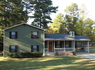 1746 Straw Valley Rd, Lawrenceville, GA 30043