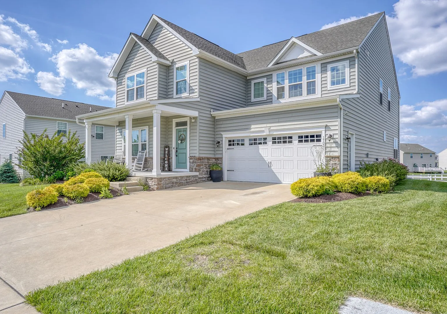 Here Is Your Chance To Live In The Model Home A 4 Bed 3 Bath Model Home!! — Photo 1
