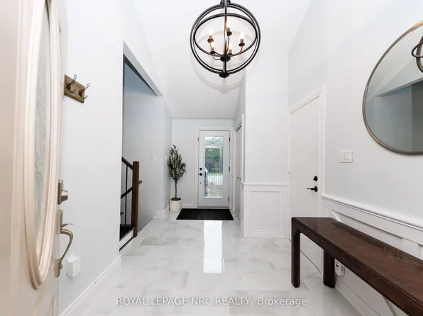 15 Nickel St, Saint Catharines, ON L2M 1L4