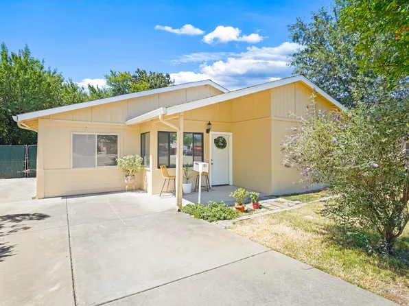 51 Solano Drive, Dixon, CA 95620