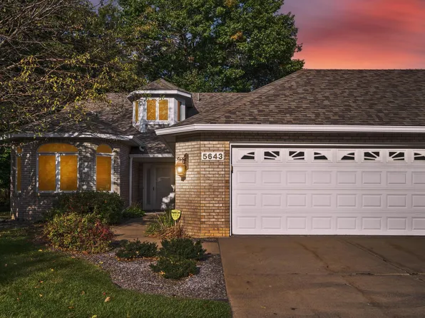 5643 Dunlap Ave N, Saint Paul, MN 55126