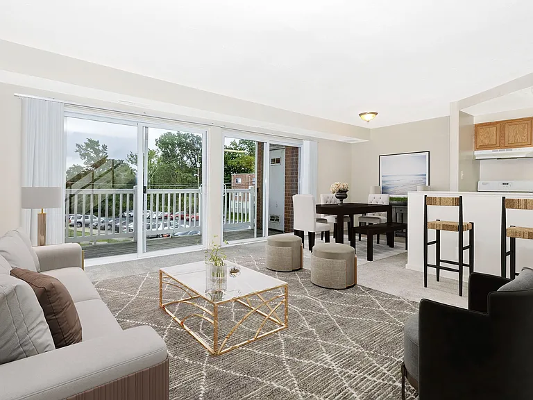 Spacious Living Area | Apartment Homes for rent in Forestville, MD | Avenue Apartments