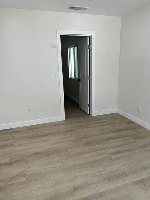1 bed, 1.0 bath, 500 sqft, $2,000 — Photo 4