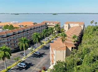 1420 Bayshore Blvd #314, Dunedin, FL 34698