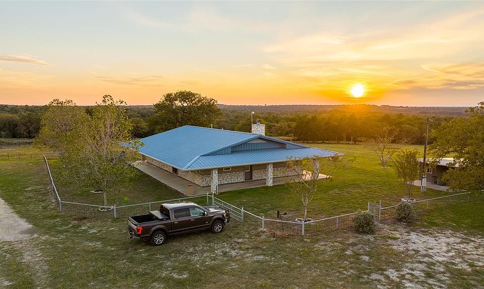 Homes For Rent Red Rock Tx at Richard Odell blog