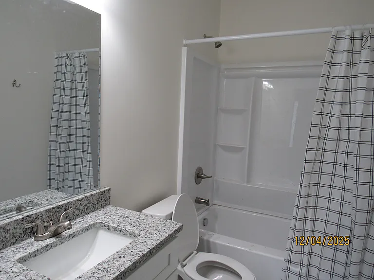 433 Sandy Cir — Photo 7