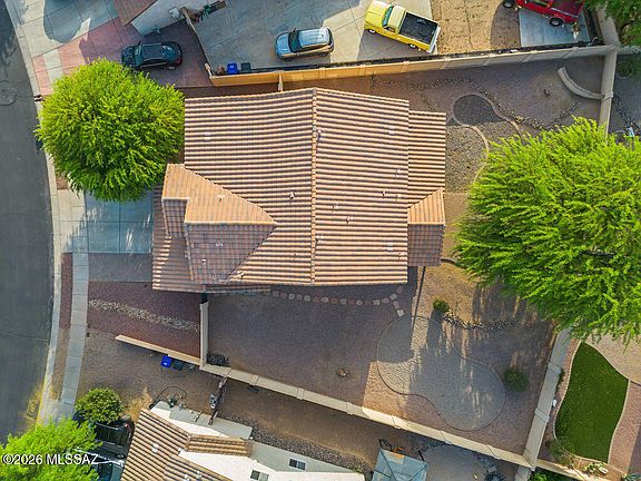 2nd image of 508 W Camino Parrilla