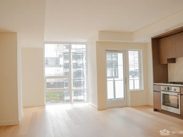 121 Stewart St, Seattle, WA