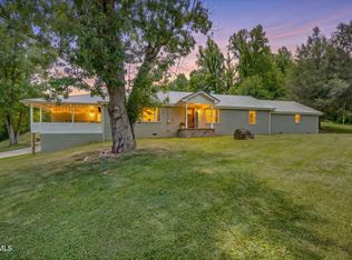 243 Judge Ben Allen Rd, Elizabethton, TN 37643