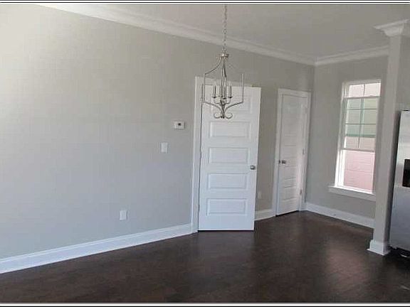 4th image of 1214 Pithon St #1