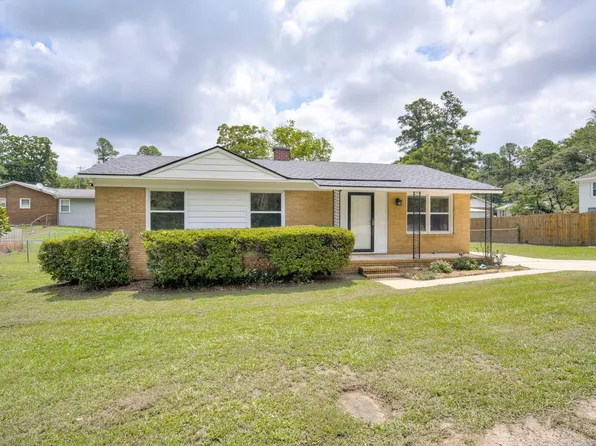 403 Fairview St, Belvedere, SC 29841