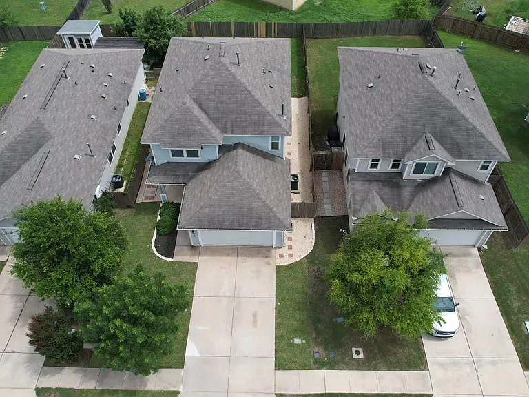 251 Triumph Rd — Photo 2