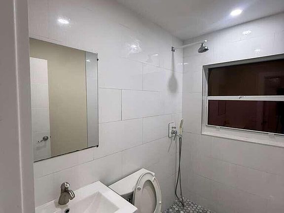 3rd image of 3373 SW 7th St