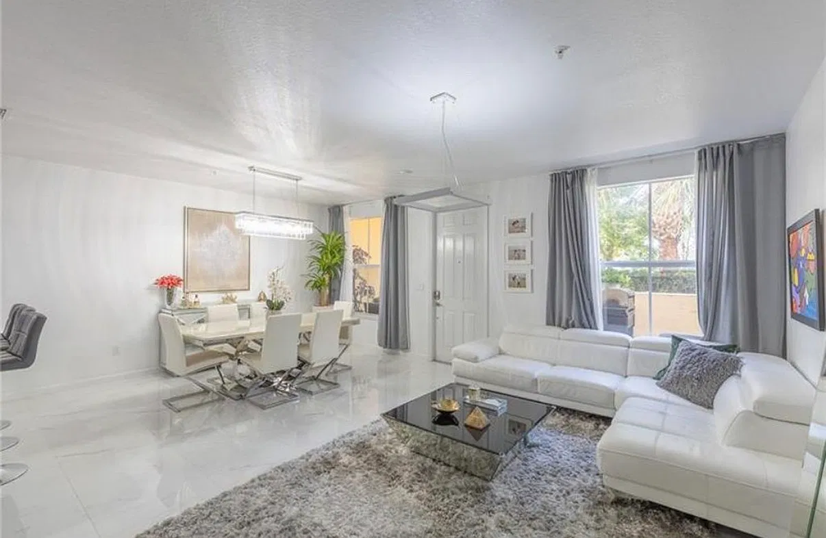 3 bed, 2.5 bath, 1841 sqft, $3,350 — Photo 4