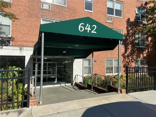642 Locust Street #1F, Mount Vernon, NY 10552
