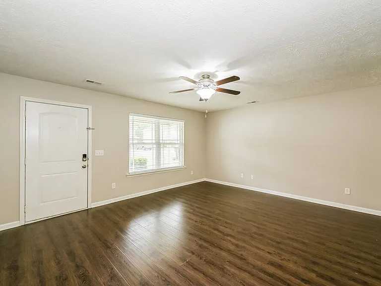 2919 Painted Pony Dr — Photo 5