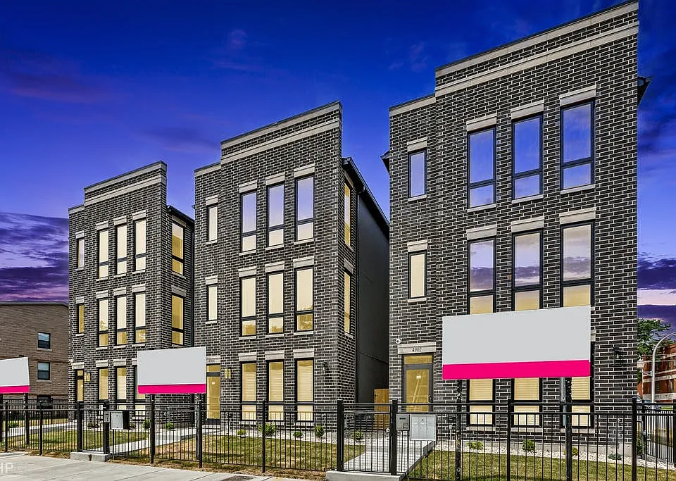 4906 S Saint Lawrence Ave #2