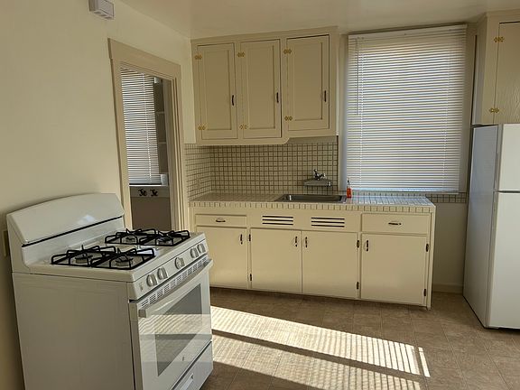 3rd image of 144 B St