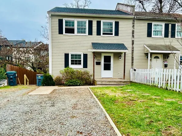 308 Carlton Rd #A, Charlottesville, VA 22902