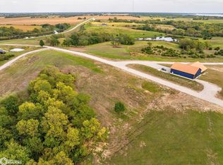 113 Cove Rd, Melrose, IA 52569