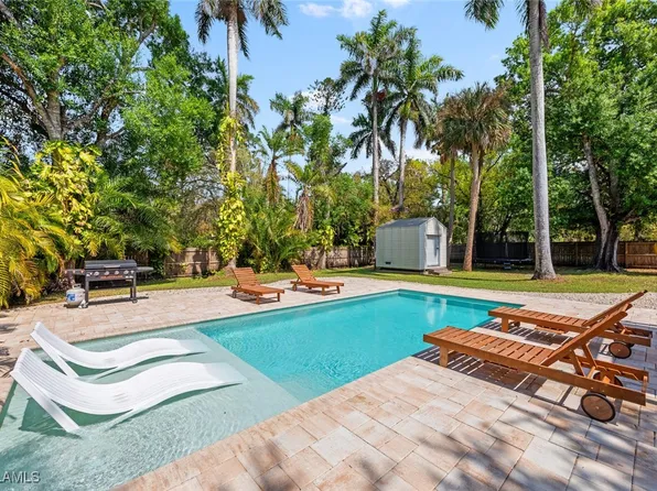 2723 2nd St, Fort Myers, FL 33916