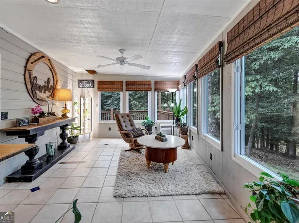 3512 Cub Cir, Gainesville, GA 30506
