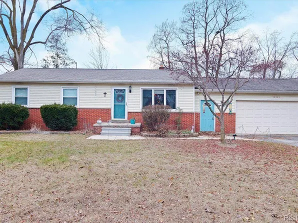 50923 Dartmoor Dr, Shelby Township, MI 48317