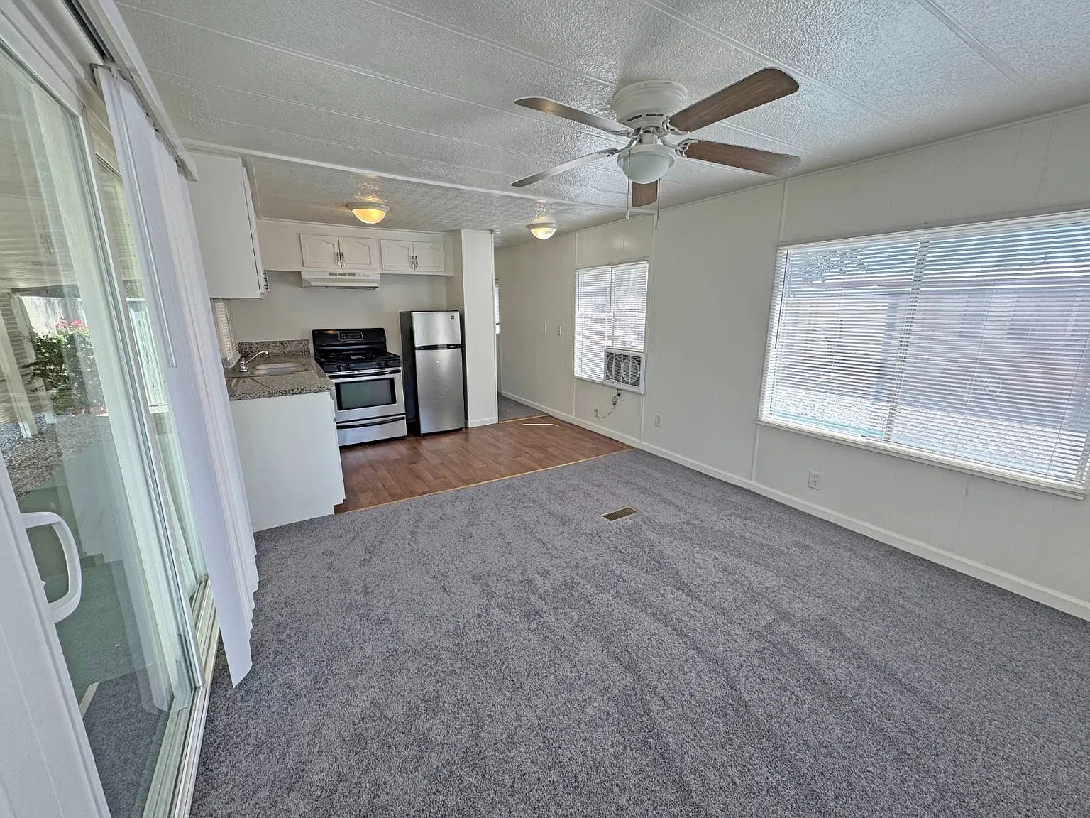 70210 Highway 111 — Photo 4
