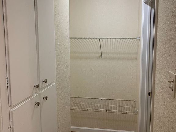 3rd image of 222 Charleston St NE APT 6