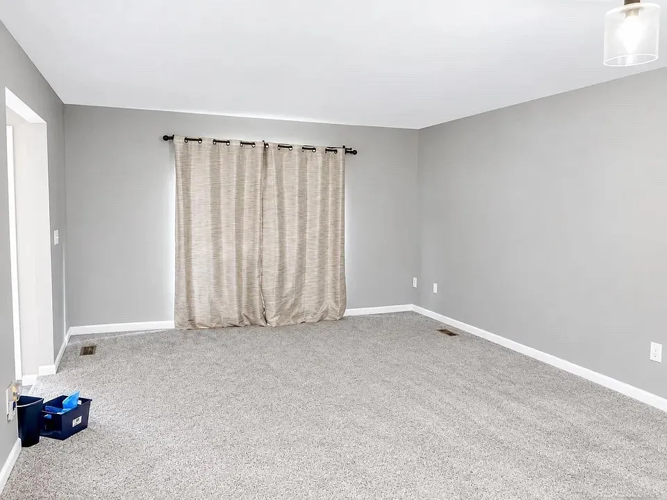2 bed, 1471 sqft, $1,850 — Photo 2