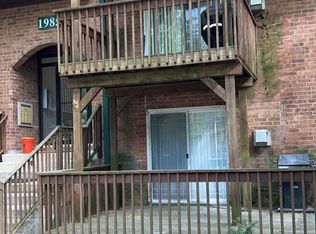 1985 Tall Oaks Dr APT 1A, Aurora, IL 60505