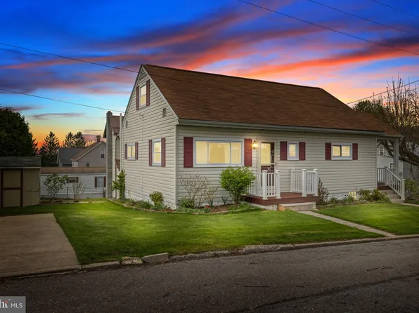 242 Jackson Ave, Cresson, PA 16630