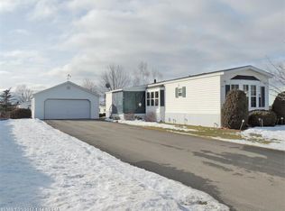 13 K St, Bangor, ME 04401