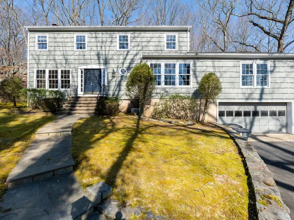 228 Slice Drive, Stamford, CT 06907