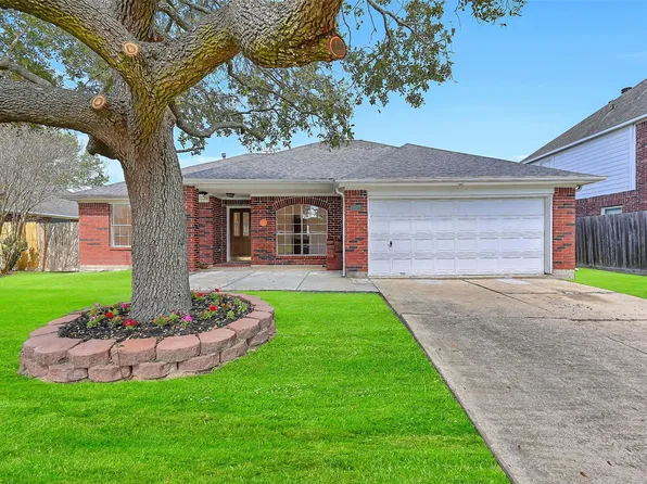 2118 Westminister St, Pearland, TX 77581