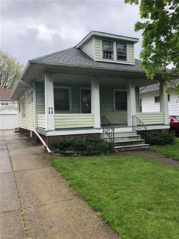 3489 W 119th St photo 1