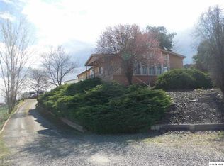 1561 13th St, Clarkston, WA 99403