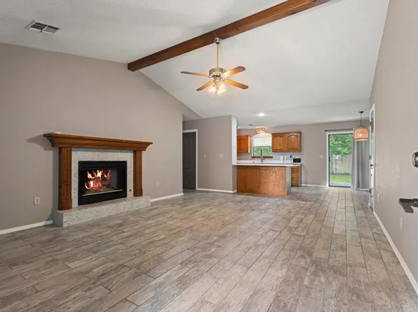 61811 E 313th Rd, Grove, OK 74344