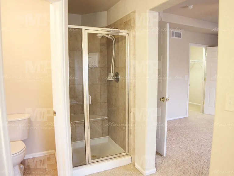 3826 Eclipse Ln — Photo 13