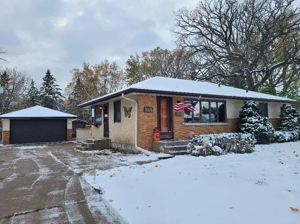 3701 Urban Ave N, Brooklyn Center, MN 55429