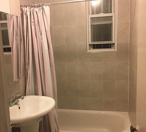 2nd image of 1965 Ellis Ave #1
