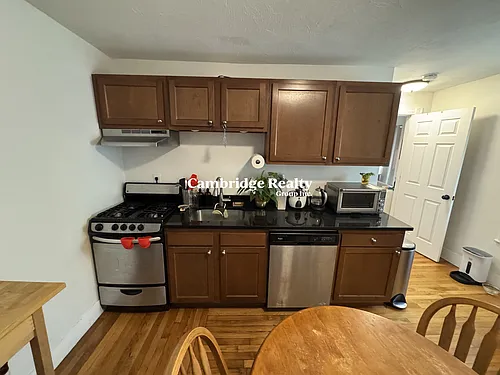 5-7 Blake St #4T Photo 1