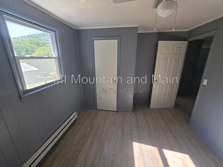 51 Summit St #1 — Photo 21