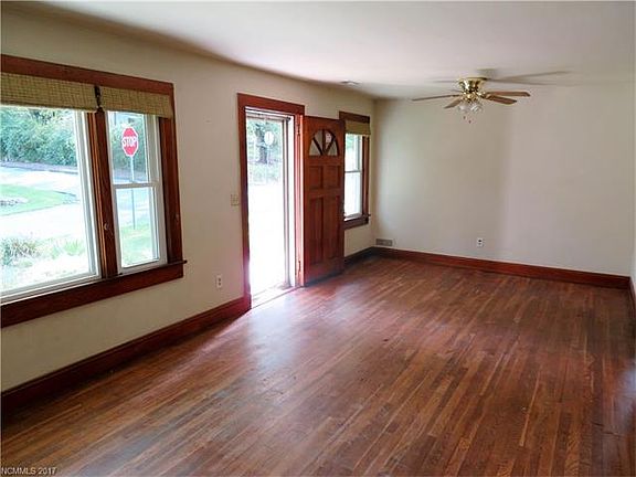 5th image of 229 Georgia Ave
